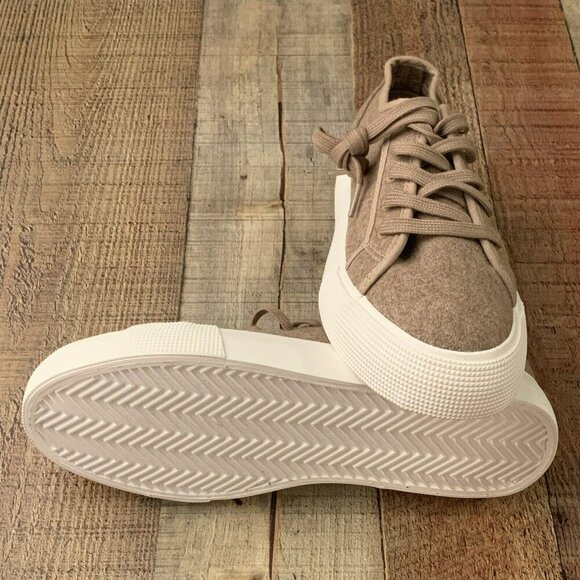 Just Fab Women's Sz 8M Sneakers Shoes Portabella Low Top Lace Up Canvas - Picture 2 of 10